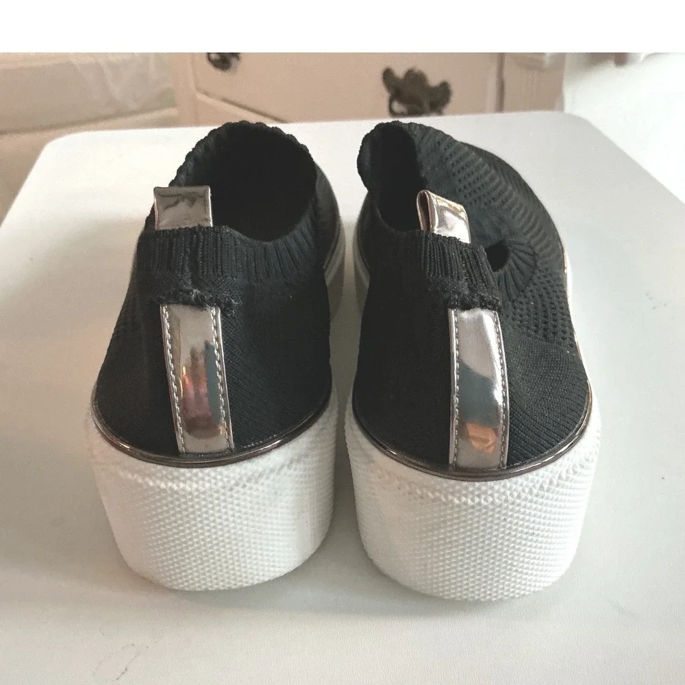 Vintage 7 Eight Womens Black Knit Platform Slip On Sneakers Silver Trim Size 8